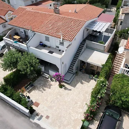 Apartman Marko - 100M To The Beach *